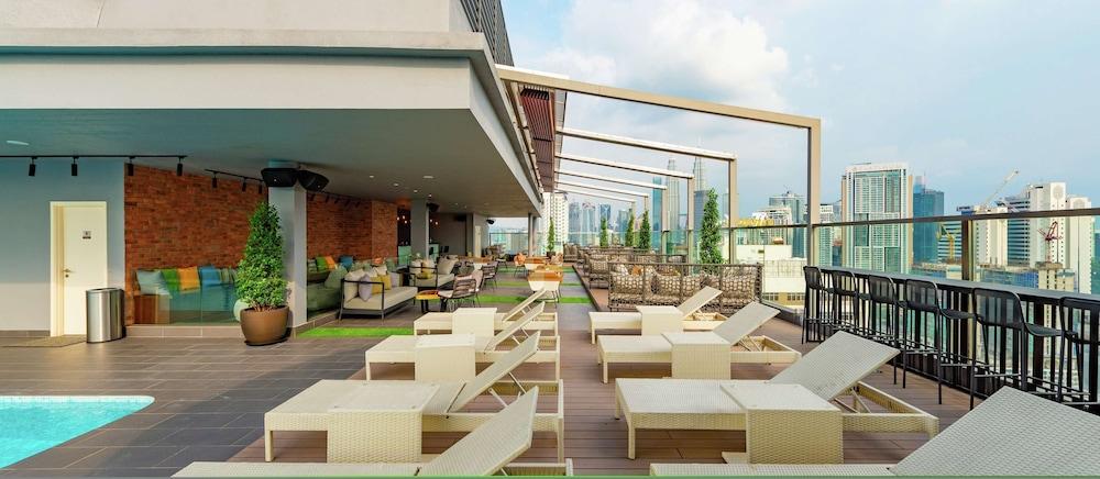 Hotel Hilton Garden - South 3*